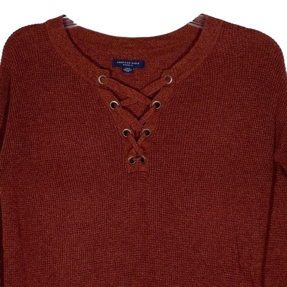 American Eagle size small jegging fit crimson rust color cross tie knit sweater - Picture 2 of 7